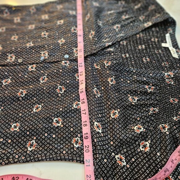 Veronica Beard Maree Smock Cuff Silk Blouse Black Silk Size 6 MSRP $450 - Picture 11 of 14